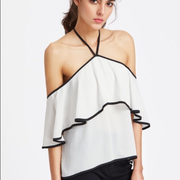 Contrast Flounce Halter Top - Picture 2 of 4